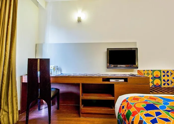 Fabhotel Cabana